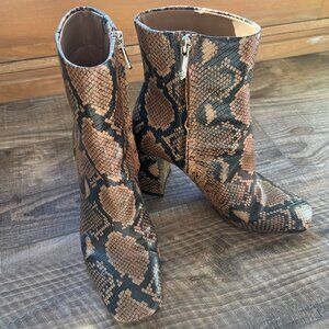 Sam Edelman Codie Ankle Boot